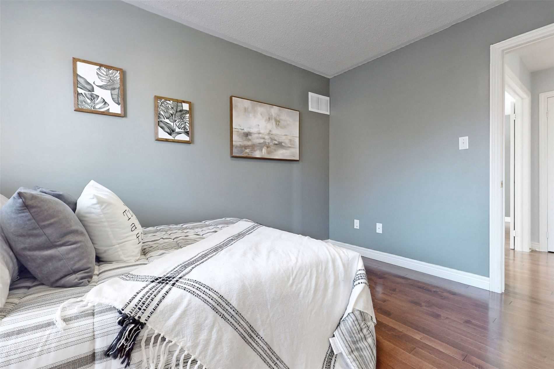Listing N5969629 - Large Photo # 31