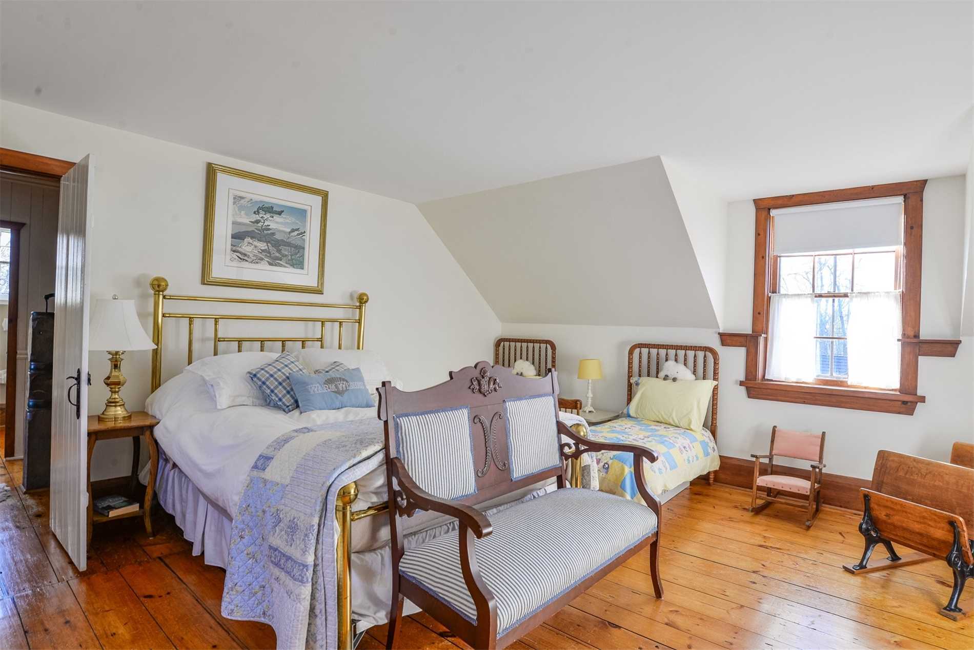219 Bayshore Road