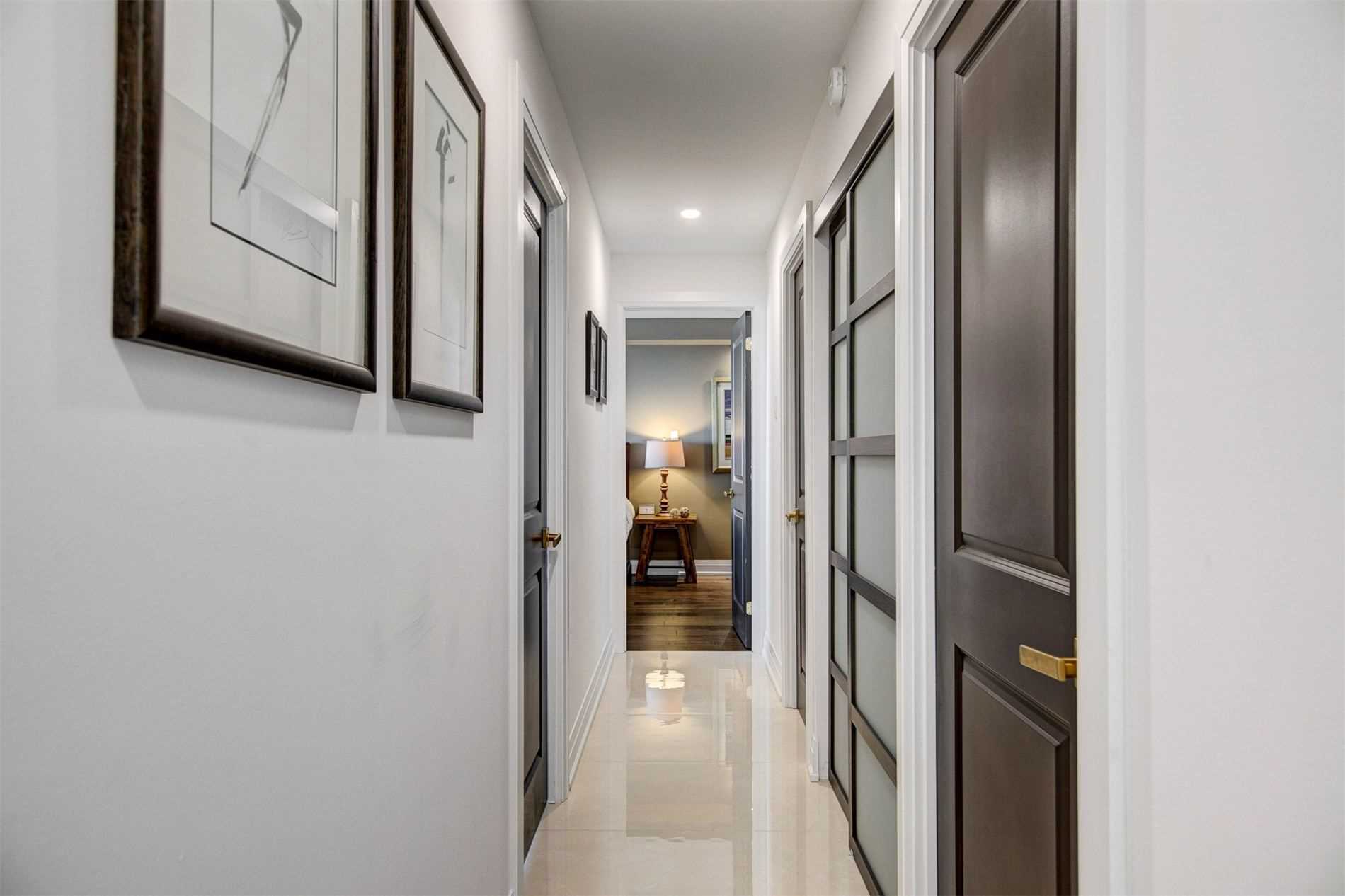 8111 Yonge St, #1712