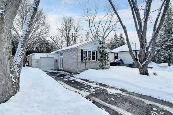 147 Church St, Whitchurch-Stouffville