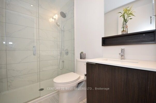 898 Portage Pkwy, #1709