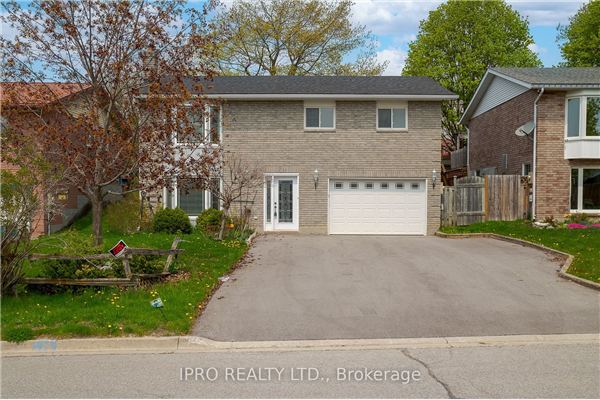154 Oakcrest Dr E, Georgina