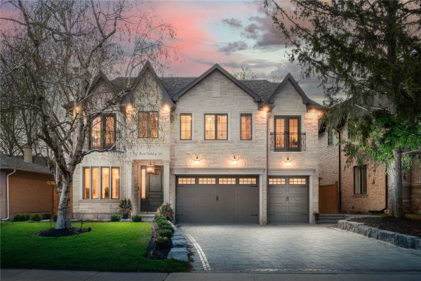 145 Fred Varley Dr, Markham