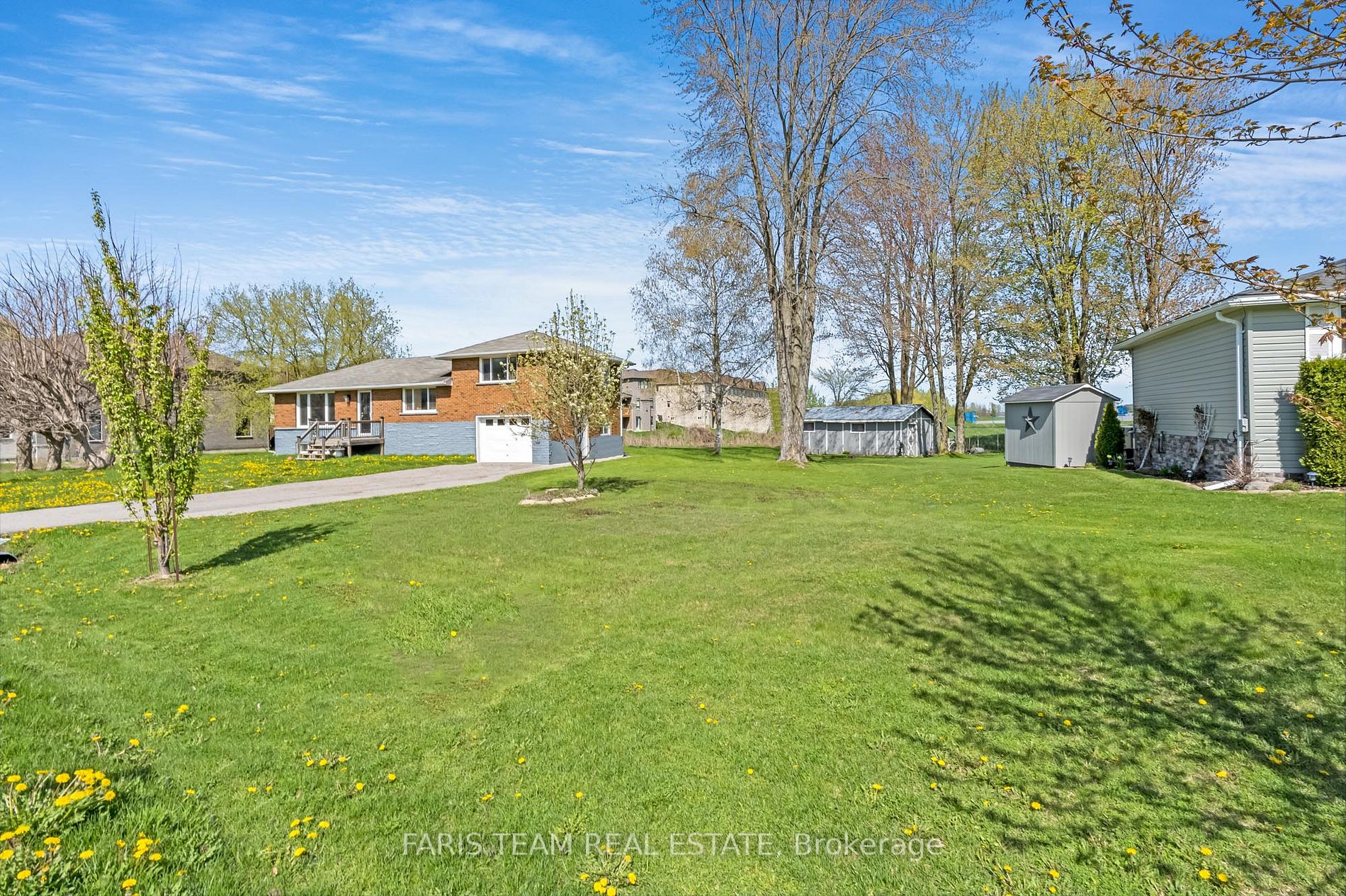671 Simcoe Road