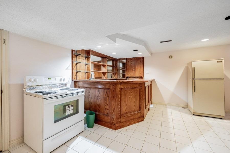 Listing N5973095 - Large Photo # 32