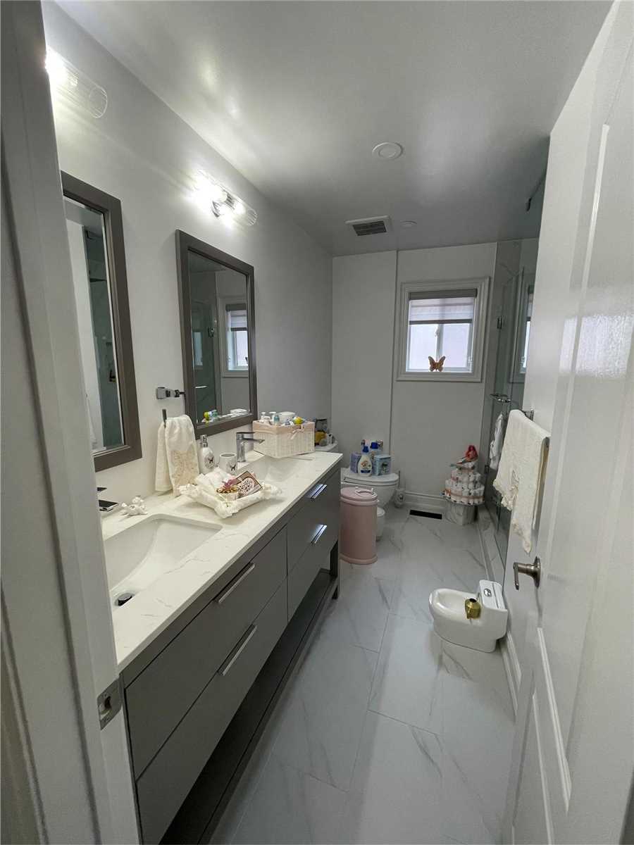 Listing N5973569 - Large Photo # 10