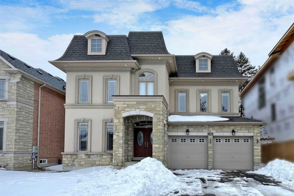 110A Bond Cres, Richmond Hill