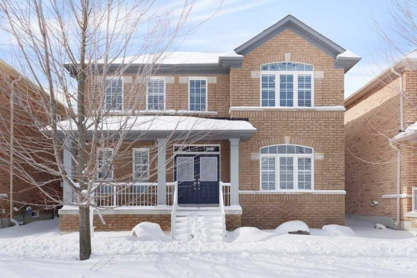 116 Albert Lewis St, Markham