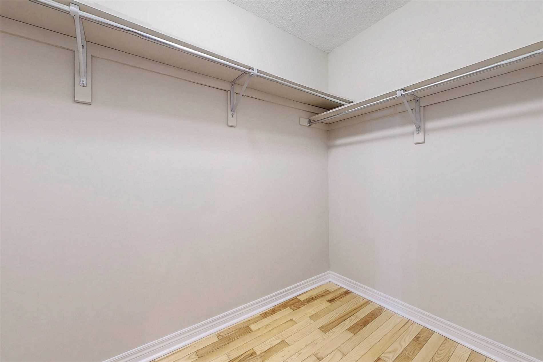 Listing N5974597 - Large Photo # 17