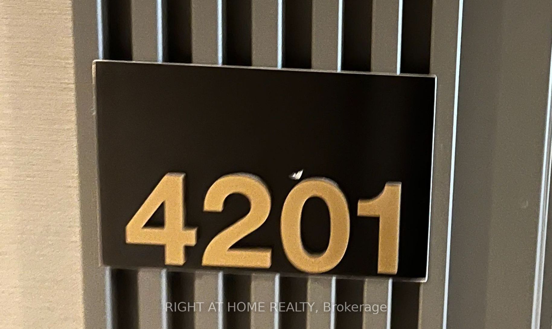 5 Buttermill Ave, #4201