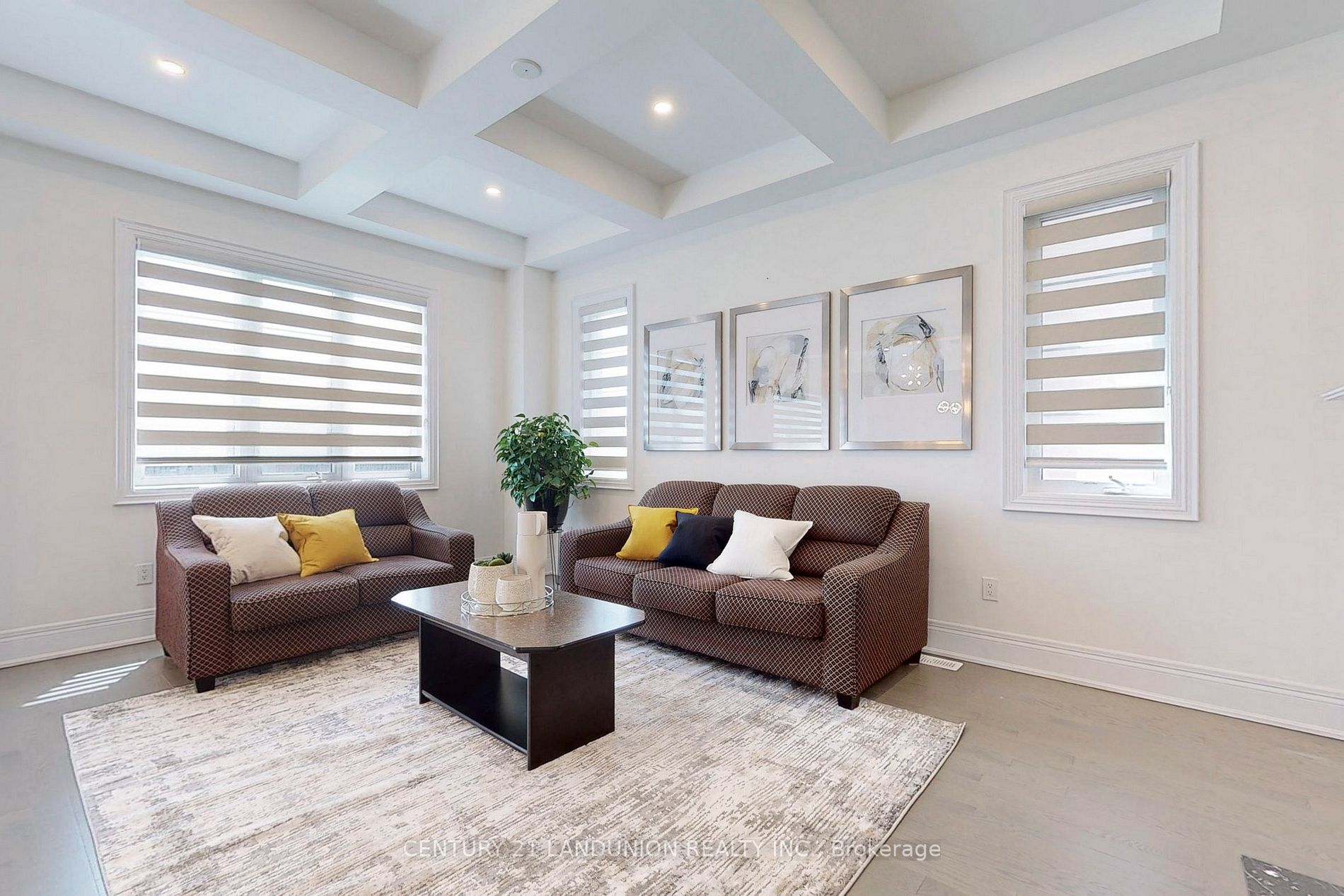 33 Brant Dr