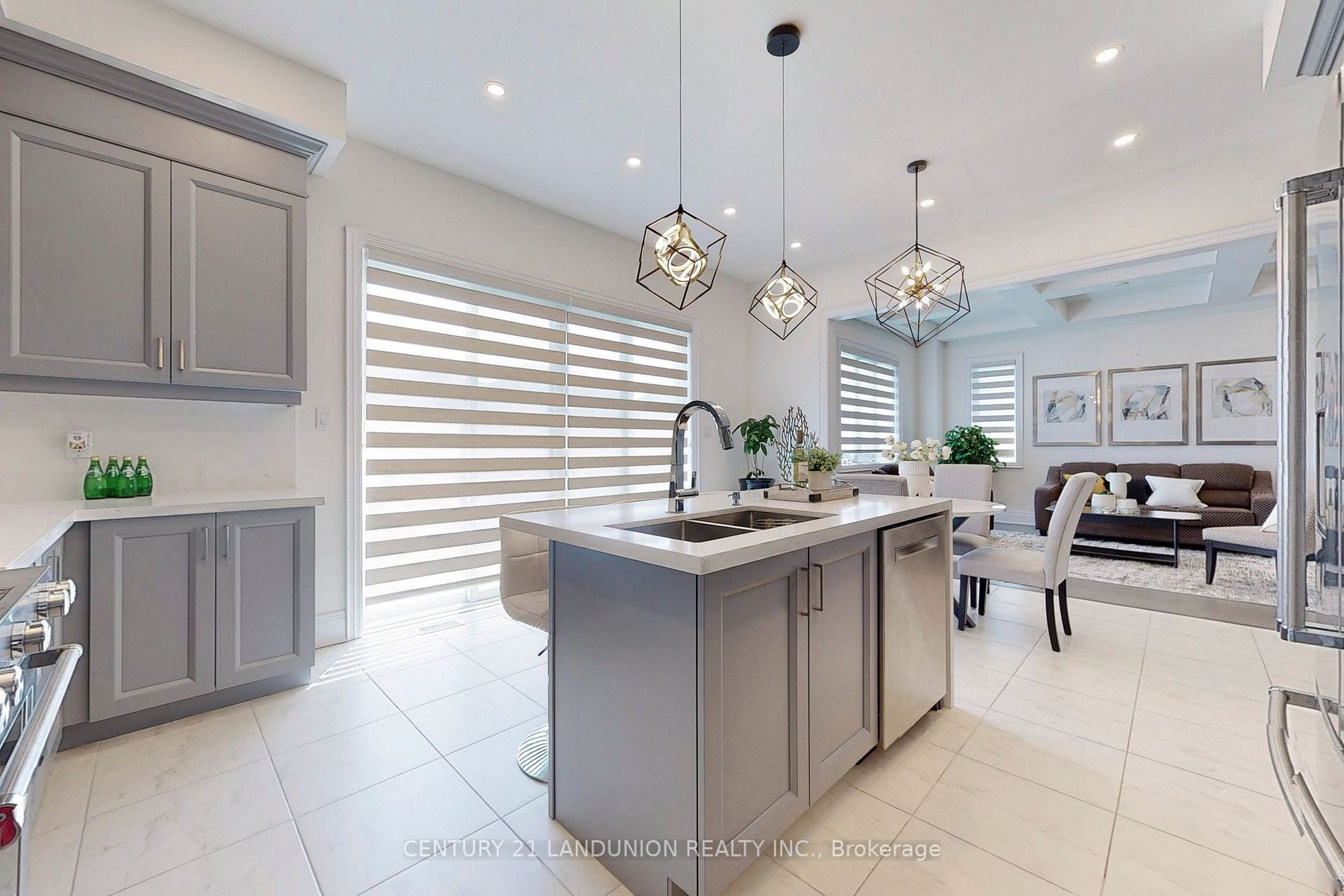33 Brant Dr