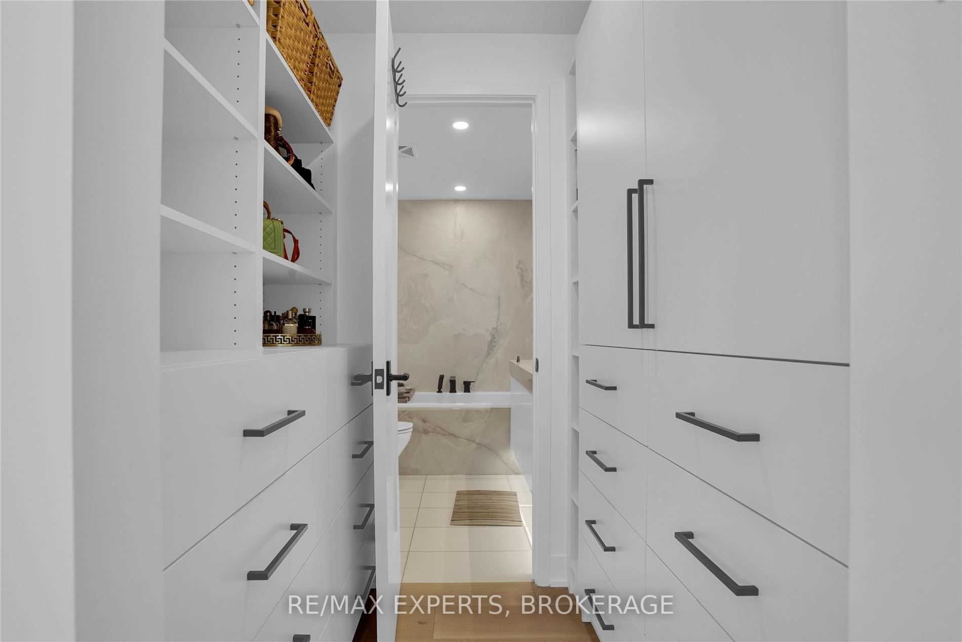 Listing N5975145 - Large Photo # 18