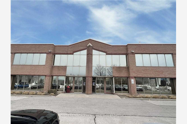 214 Courtland Ave, Vaughan