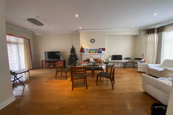 25 Legends Way, Markham