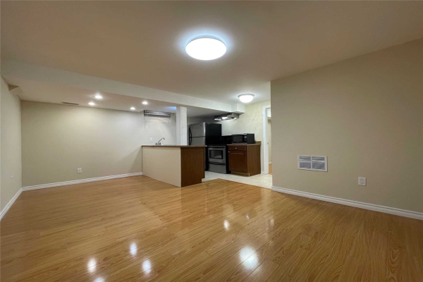 109 Sir Sanford Fleming Way, Vaughan
