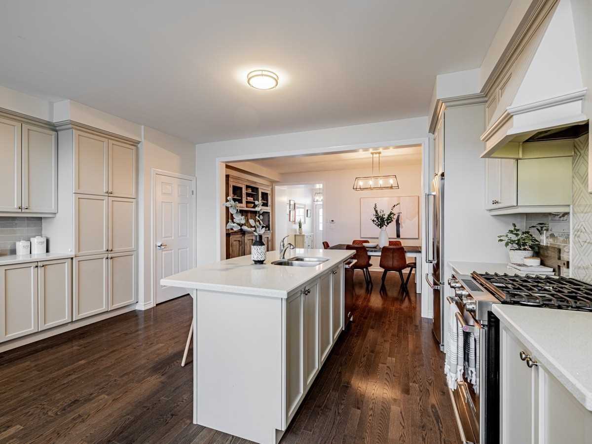 70 Leaden Hall Drive