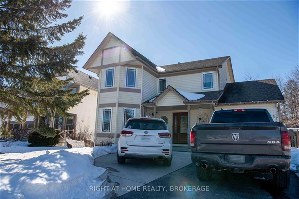 1932 Applewood Ave, Innisfil