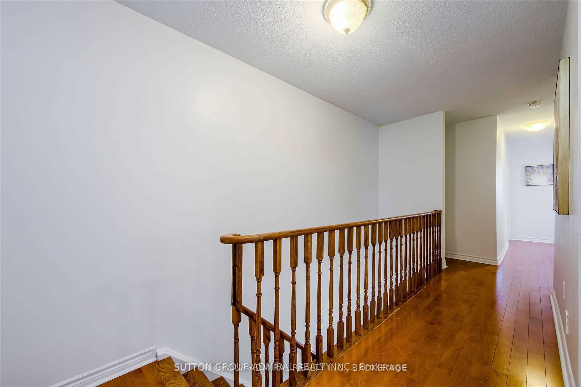 23 Millbank Crt