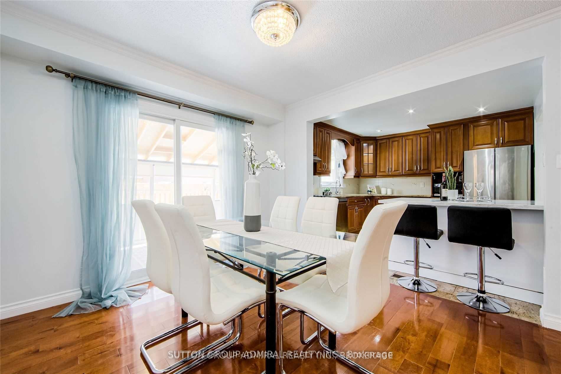 23 Millbank Crt