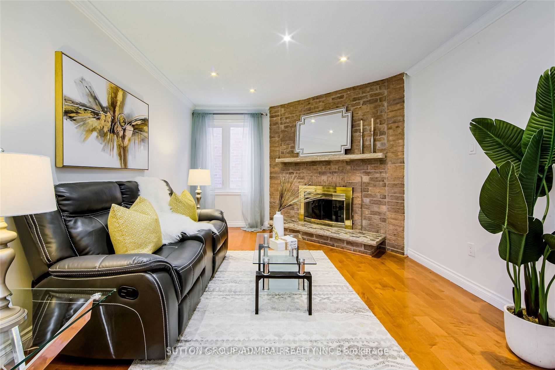 23 Millbank Crt