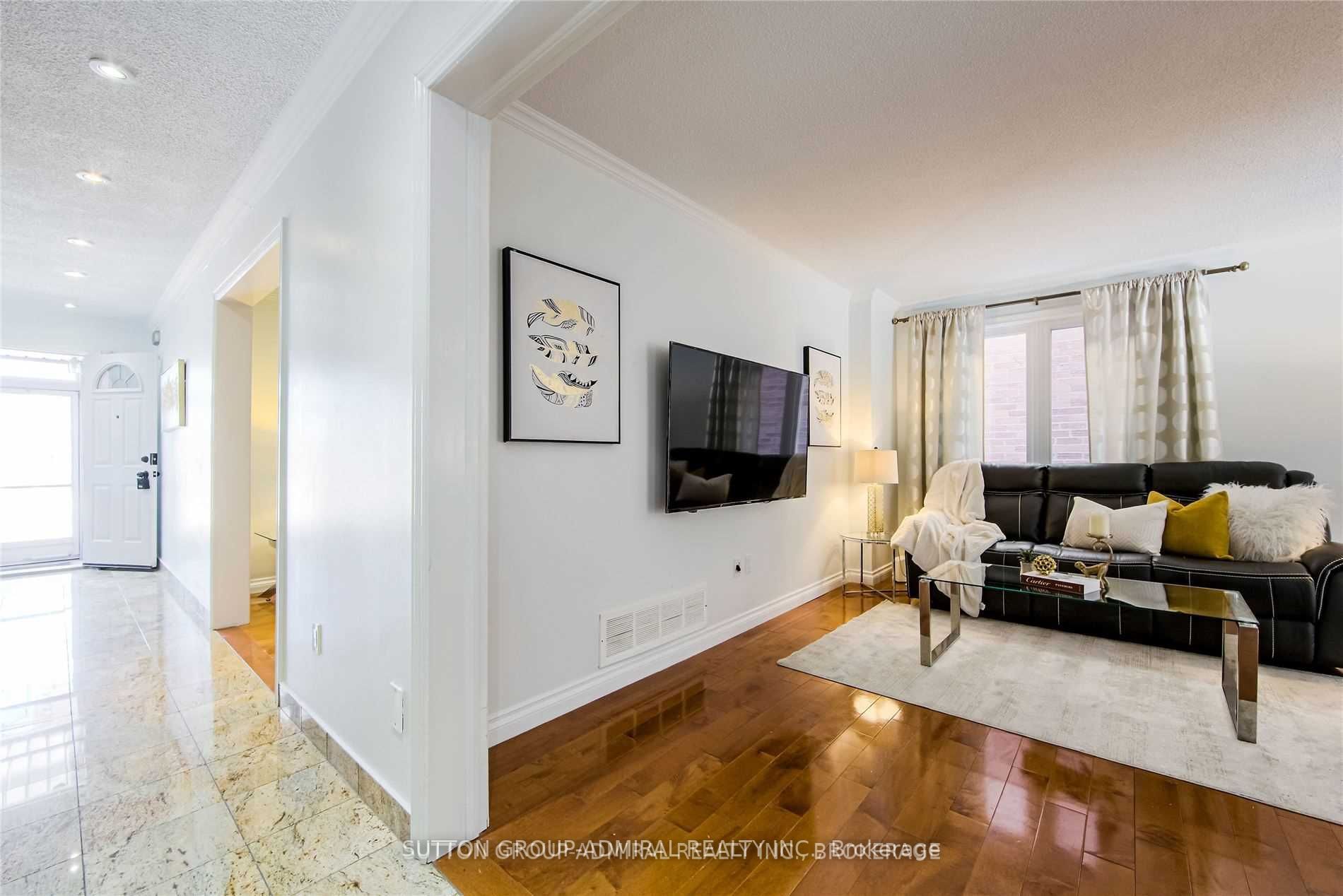 23 Millbank Crt