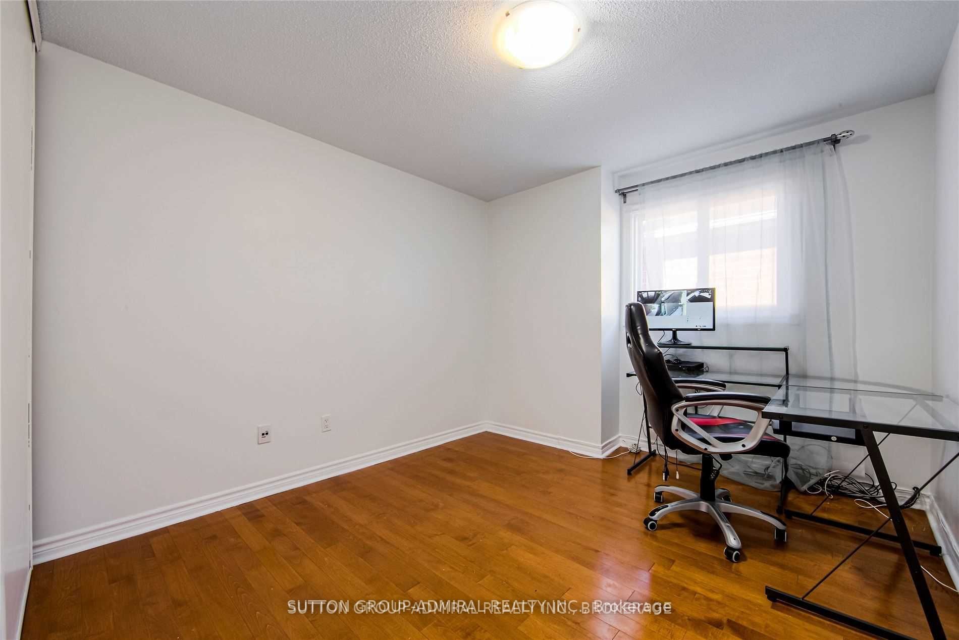 23 Millbank Crt