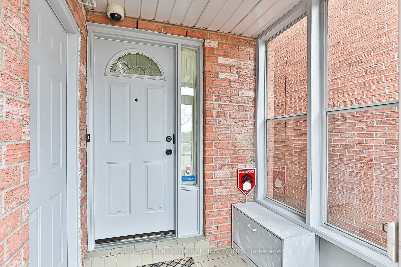23 Millbank Crt