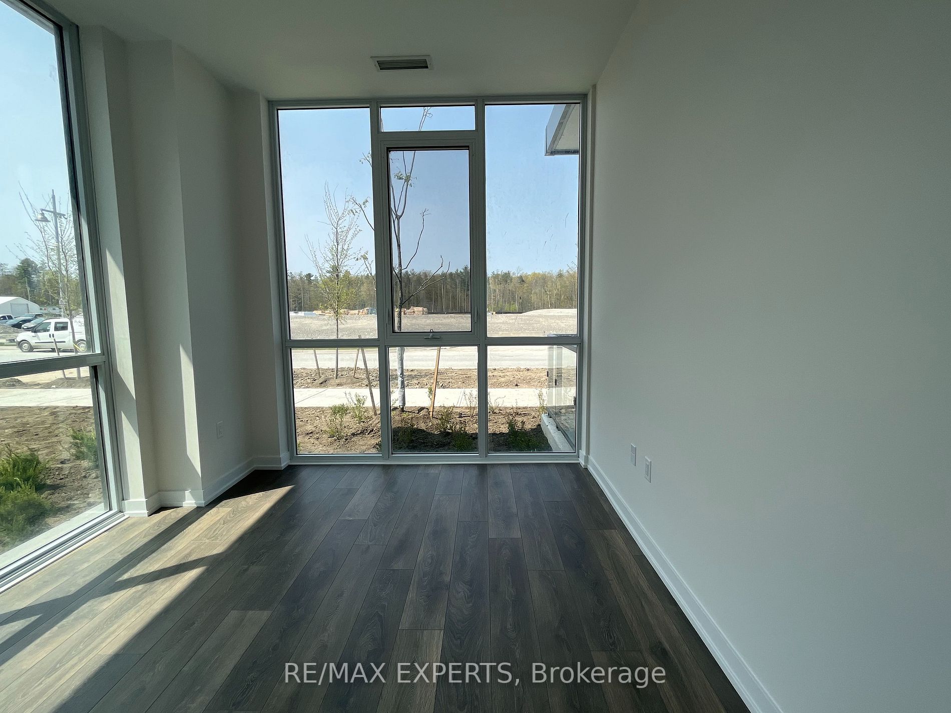 415 Sea Ray Ave, #105