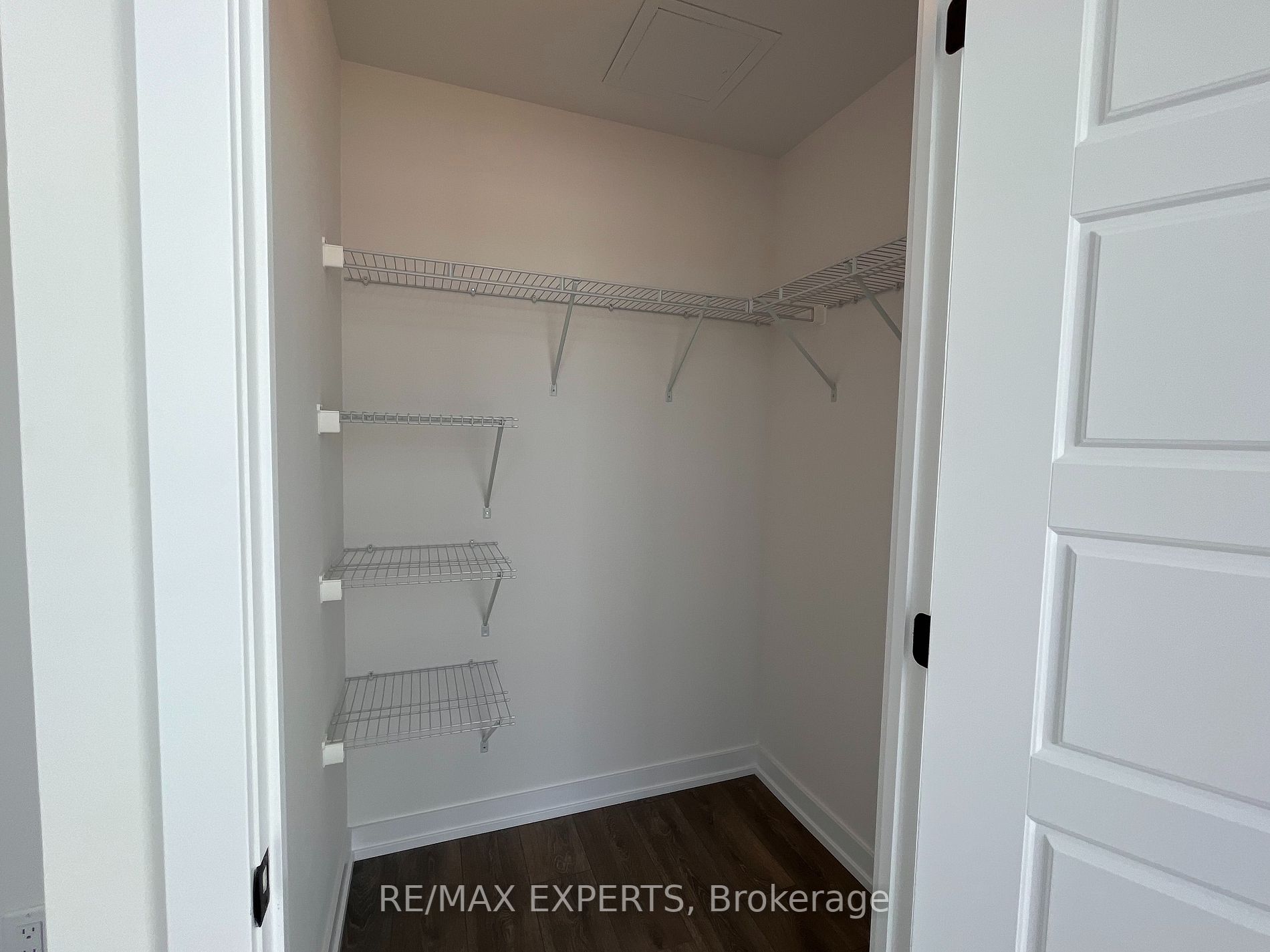 415 Sea Ray Ave, #105