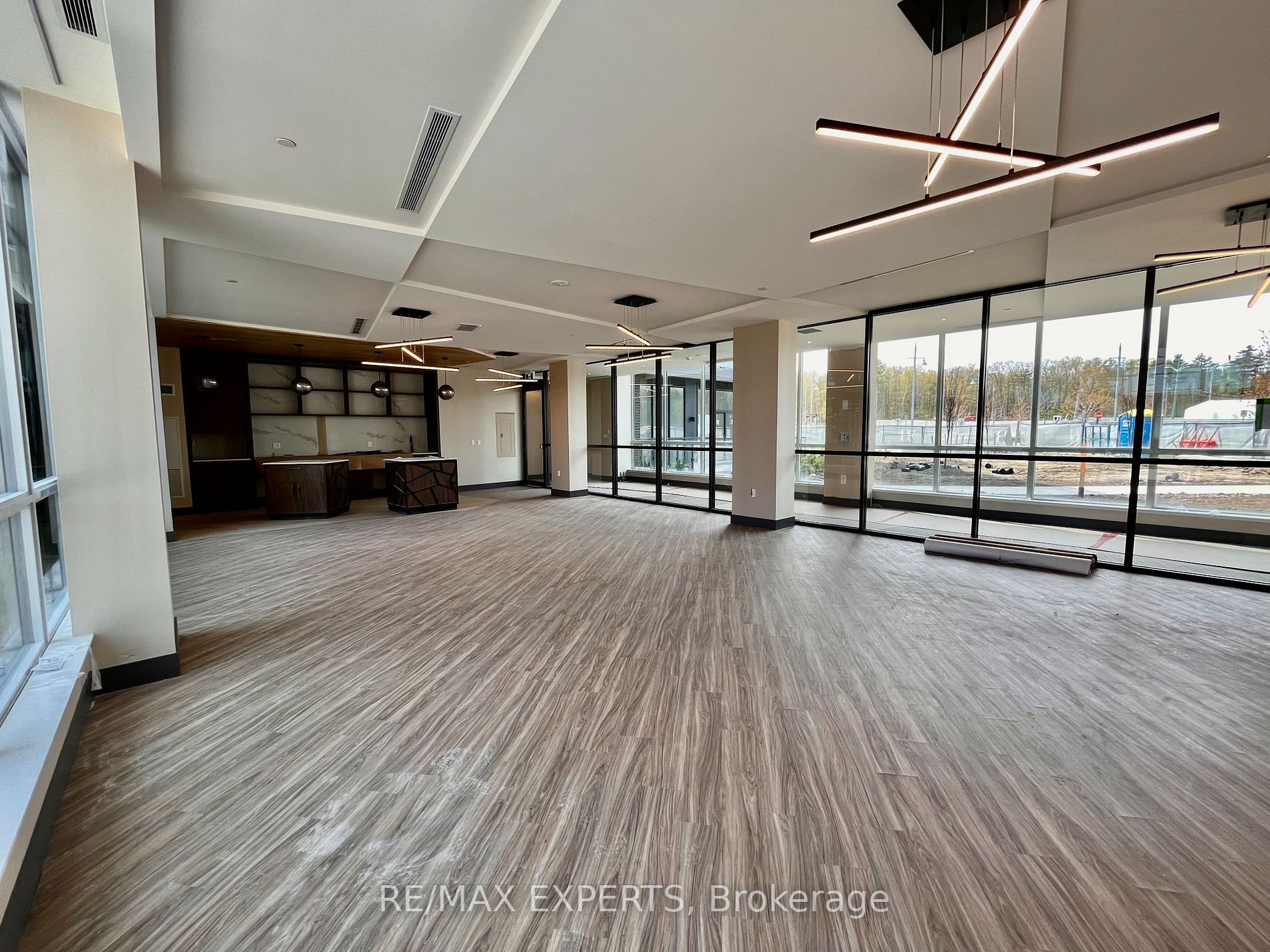 415 Sea Ray Ave, #105