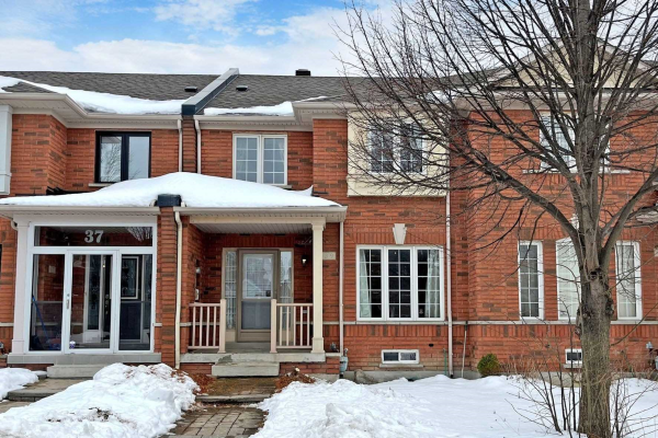 39 Staynor Cres, Markham