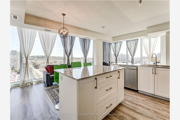 9608 Yonge St, Richmond Hill