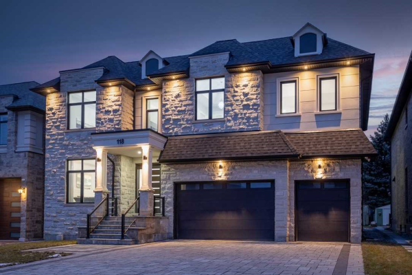 118 Dexter Rd, Richmond Hill