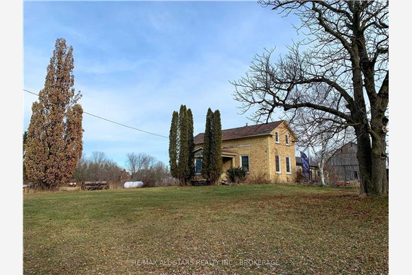8699 Concession 4, Uxbridge