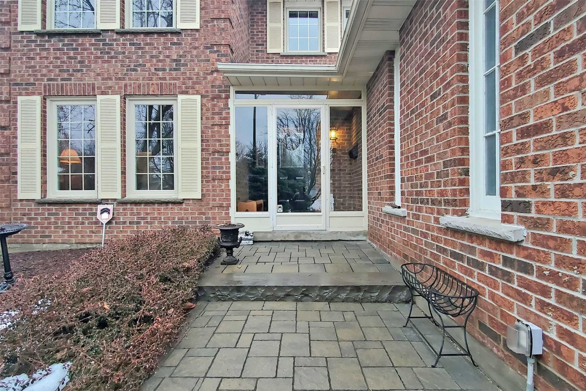 32 Barker Court