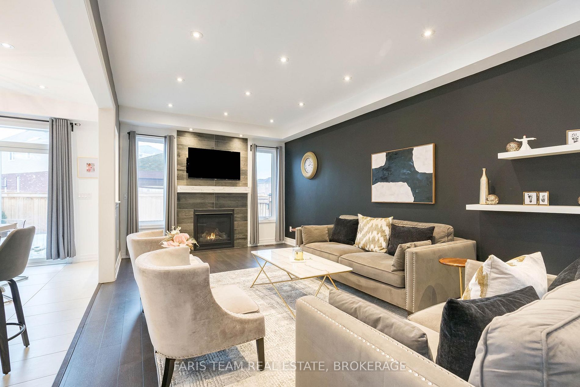79 Stevenson St