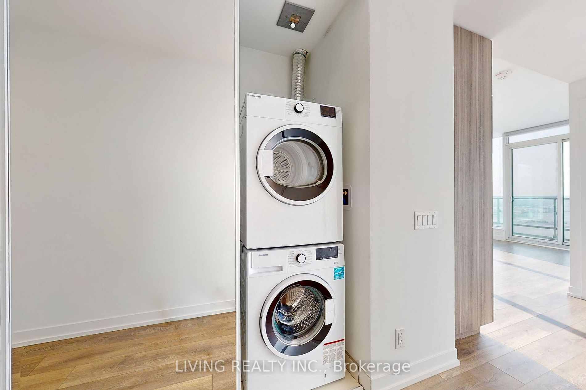 898 Portage Pkwy, #4310