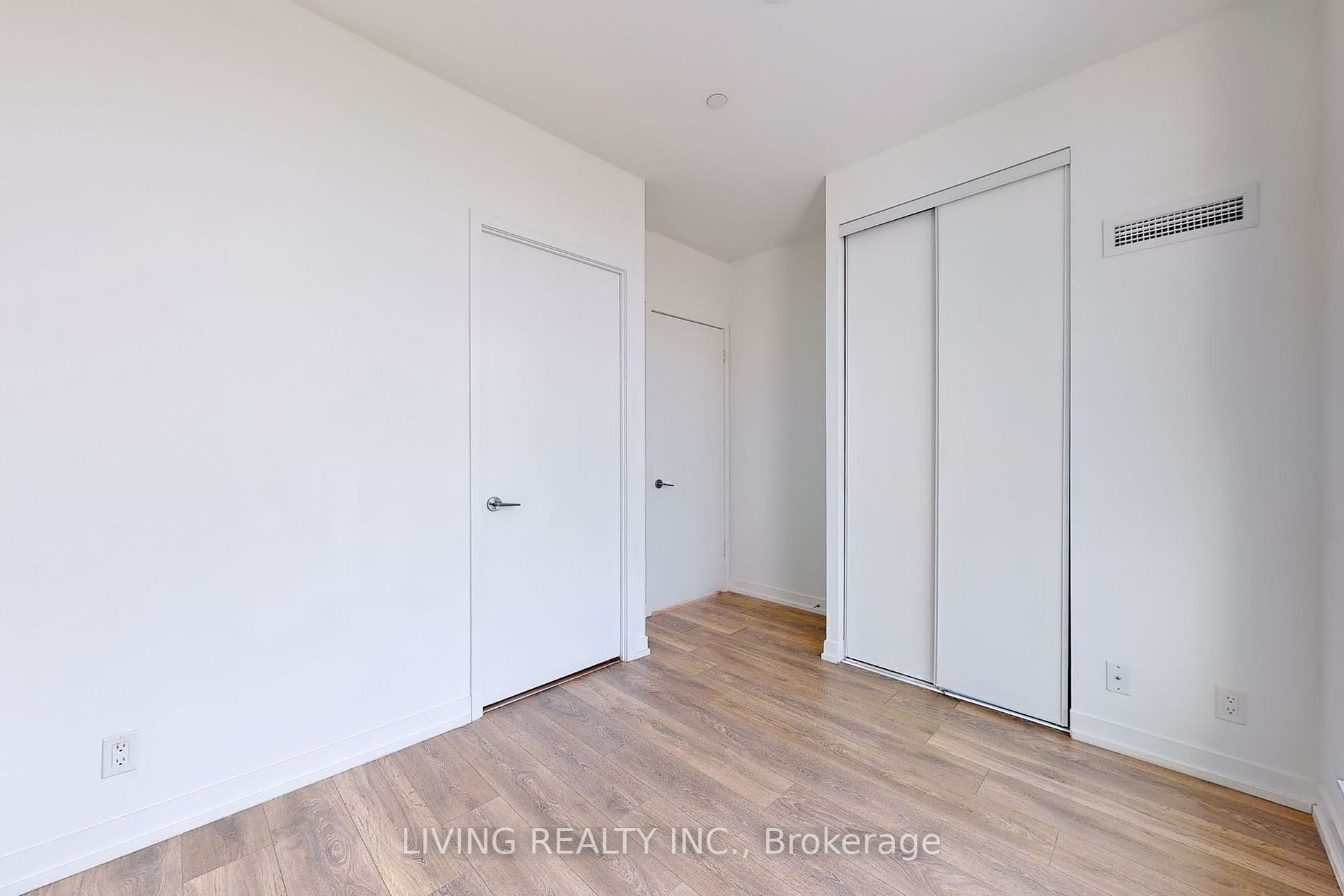 898 Portage Pkwy, #4310