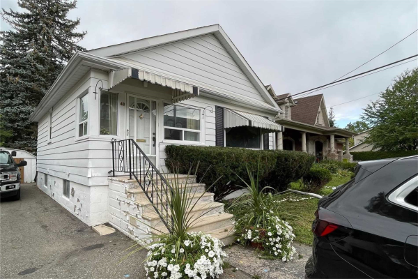 48 Hall St, Richmond Hill