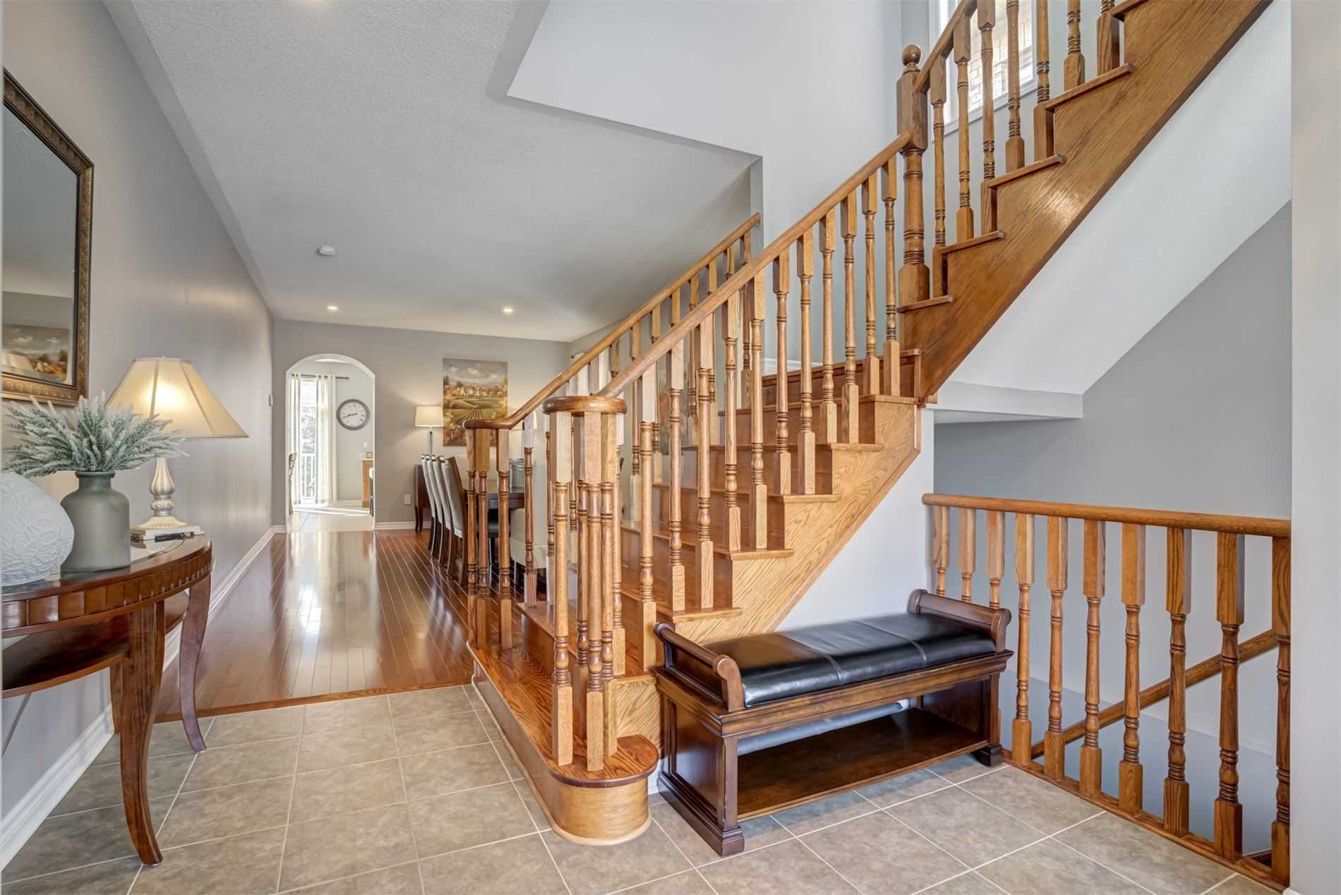 22 Westwind Cres