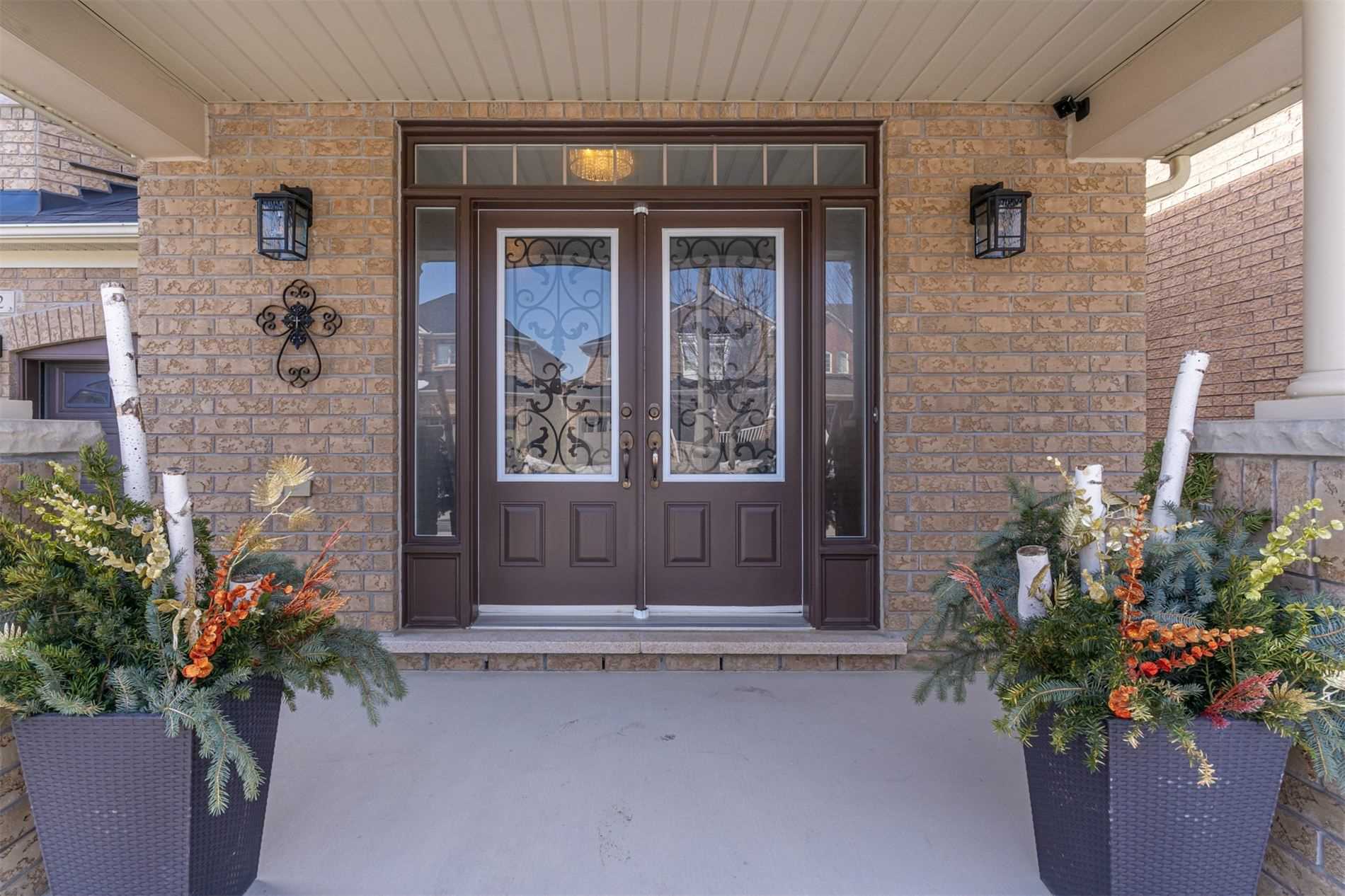 22 Westwind Cres