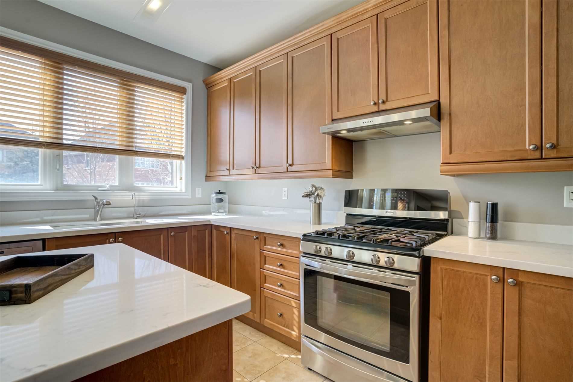 22 Westwind Cres