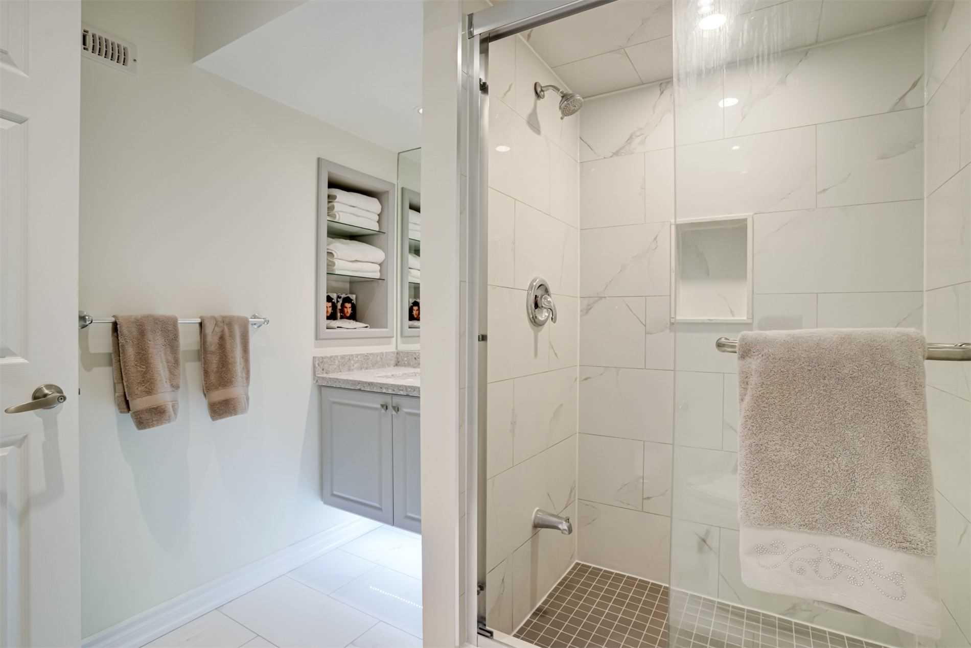 22 Westwind Cres