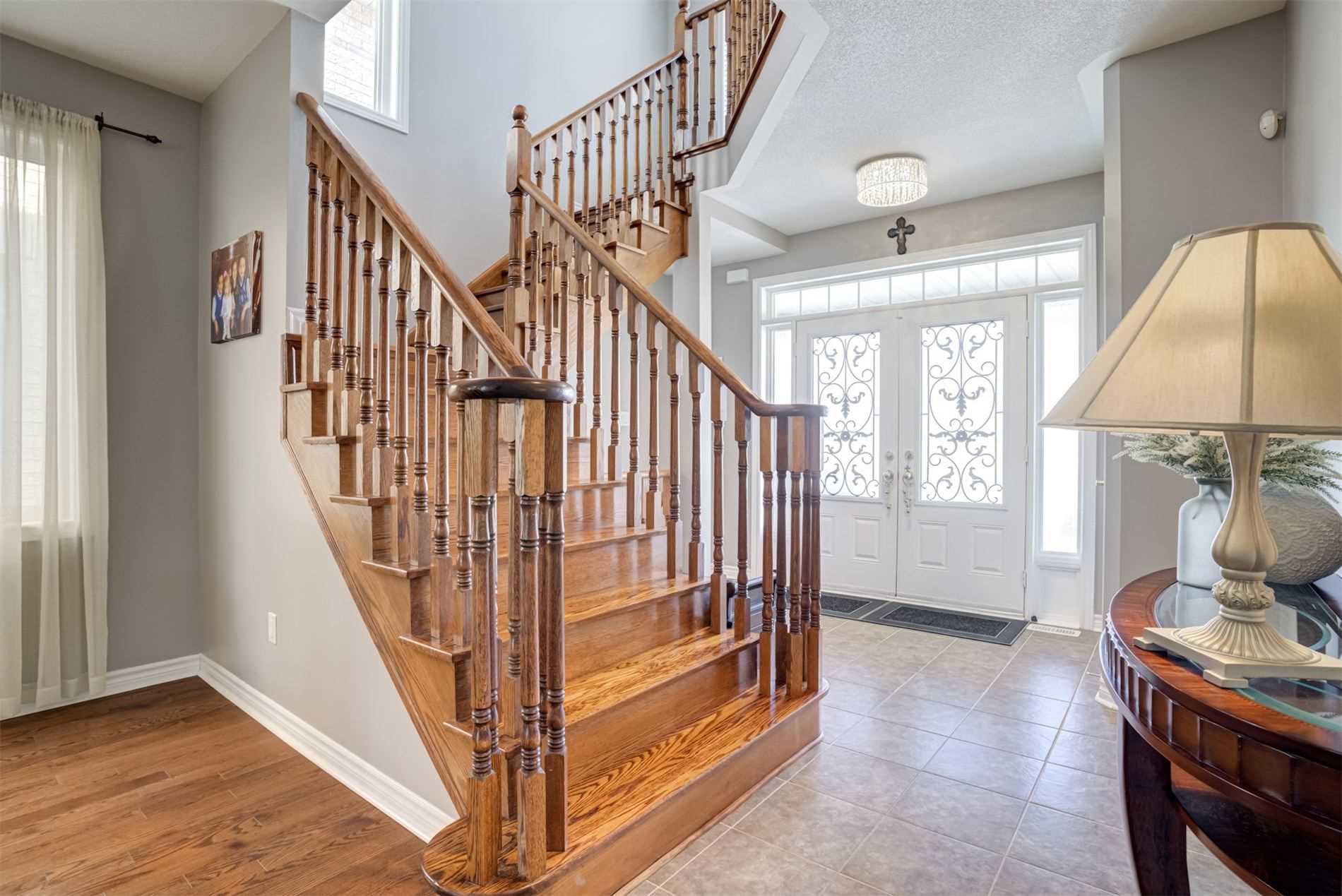 22 Westwind Cres