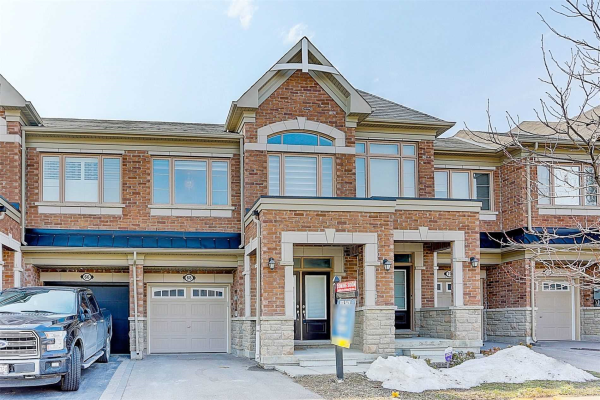 68 Vedette Way, Vaughan