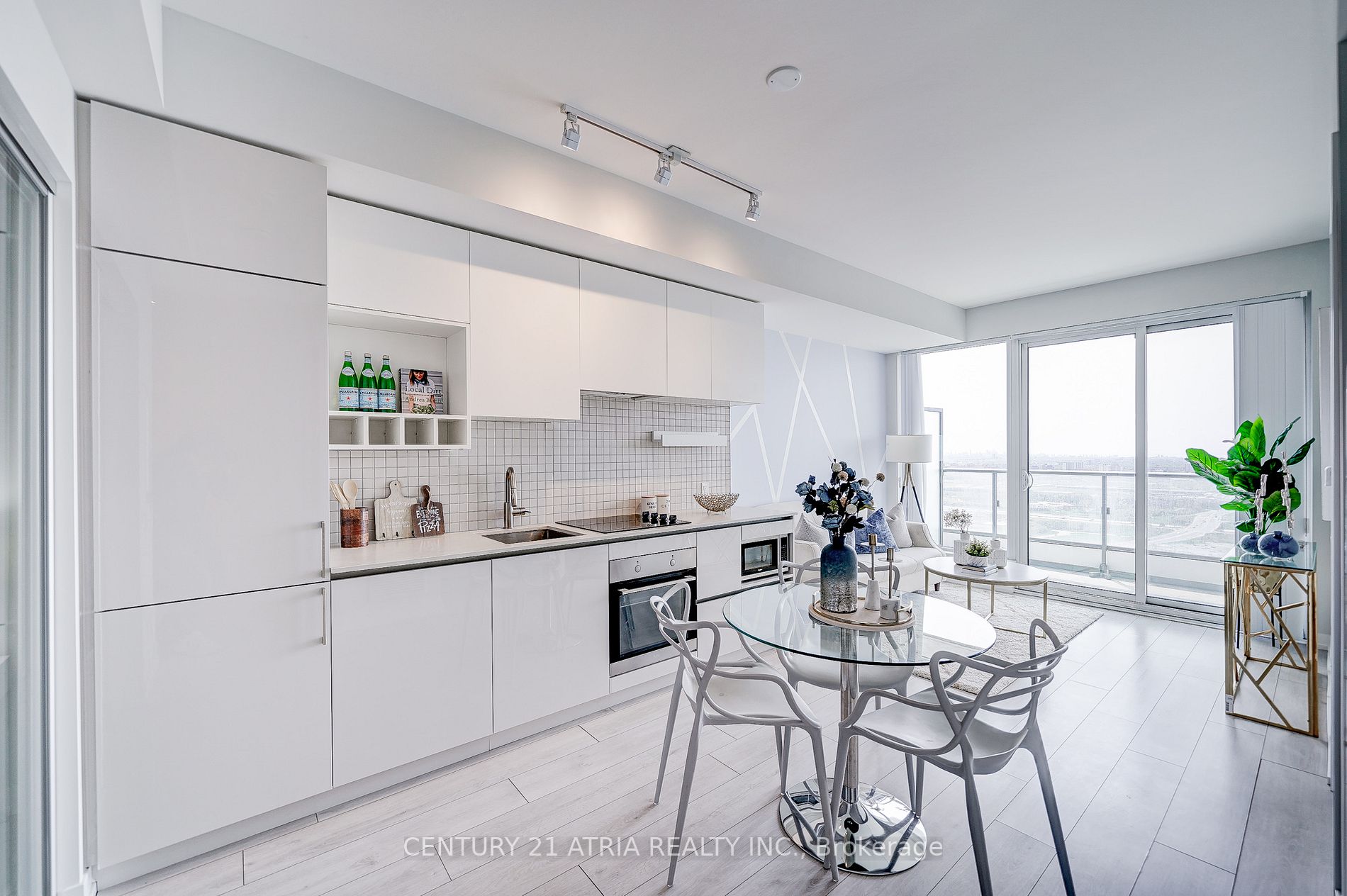 5 Buttermill Ave, #4807
