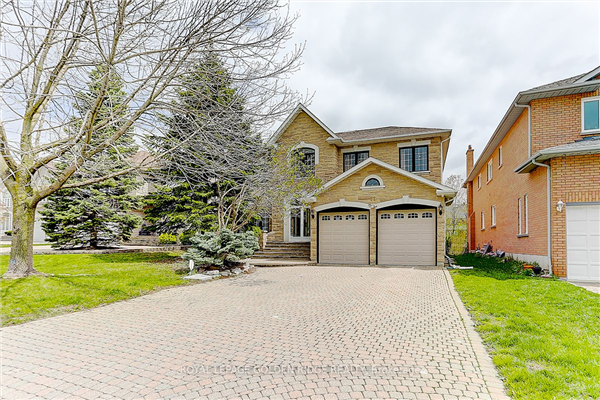 11 Hillsborough Crt, Richmond Hill