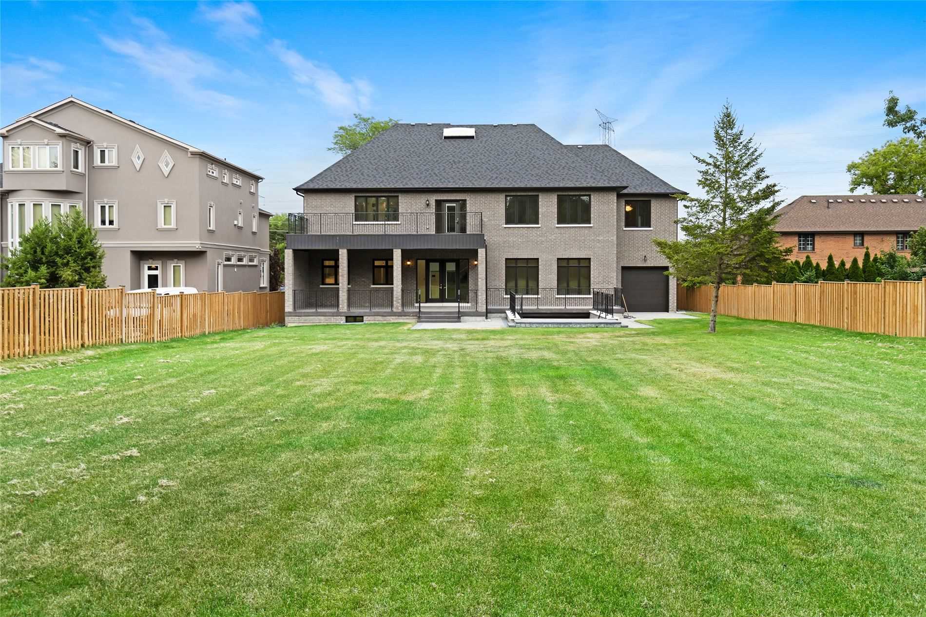 70 Langstaff Rd W