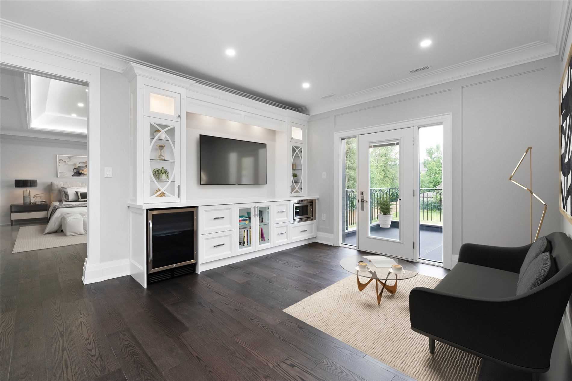 70 Langstaff Rd W